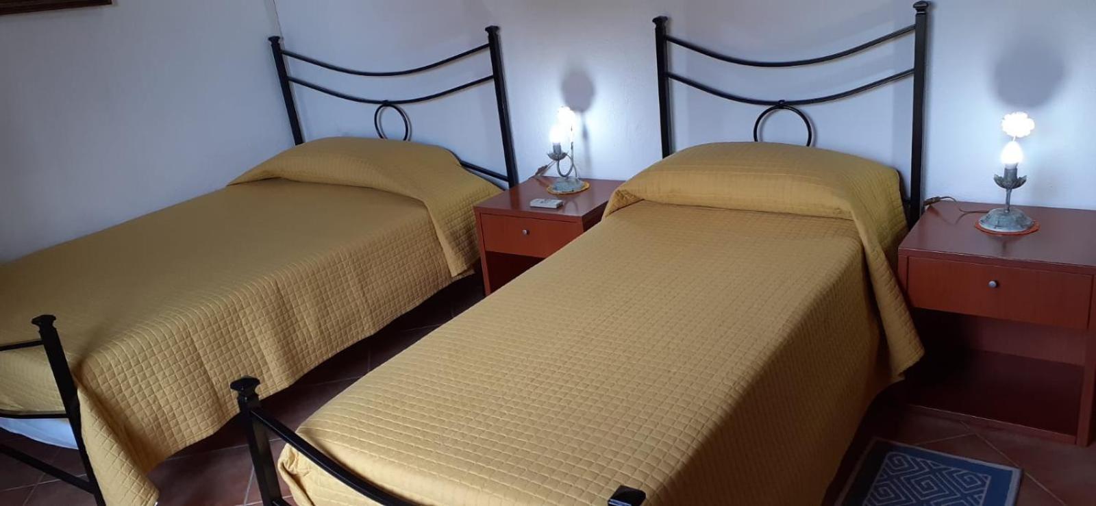 B&B I Menhir Sorgono Kültér fotó