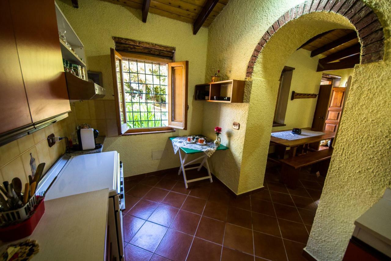 B&B I Menhir Sorgono Kültér fotó